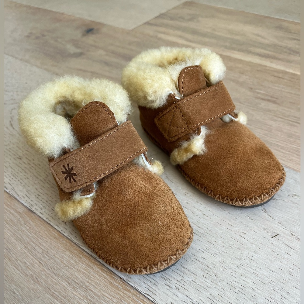 Toddler L.L. Bean wicked good Sherpa slippers